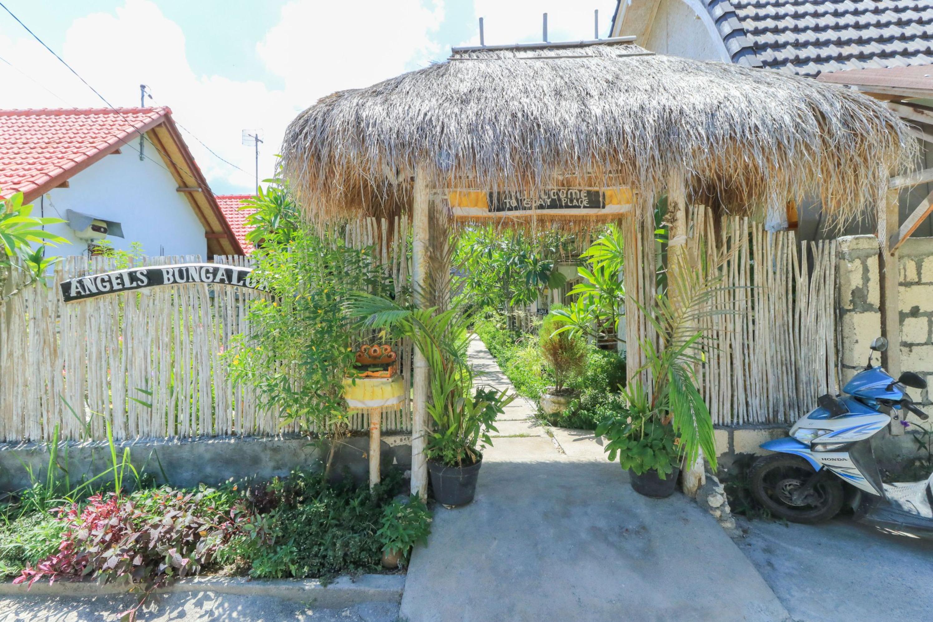 Angels Bungalow Nusa Penida Toyapakeh Esterno foto